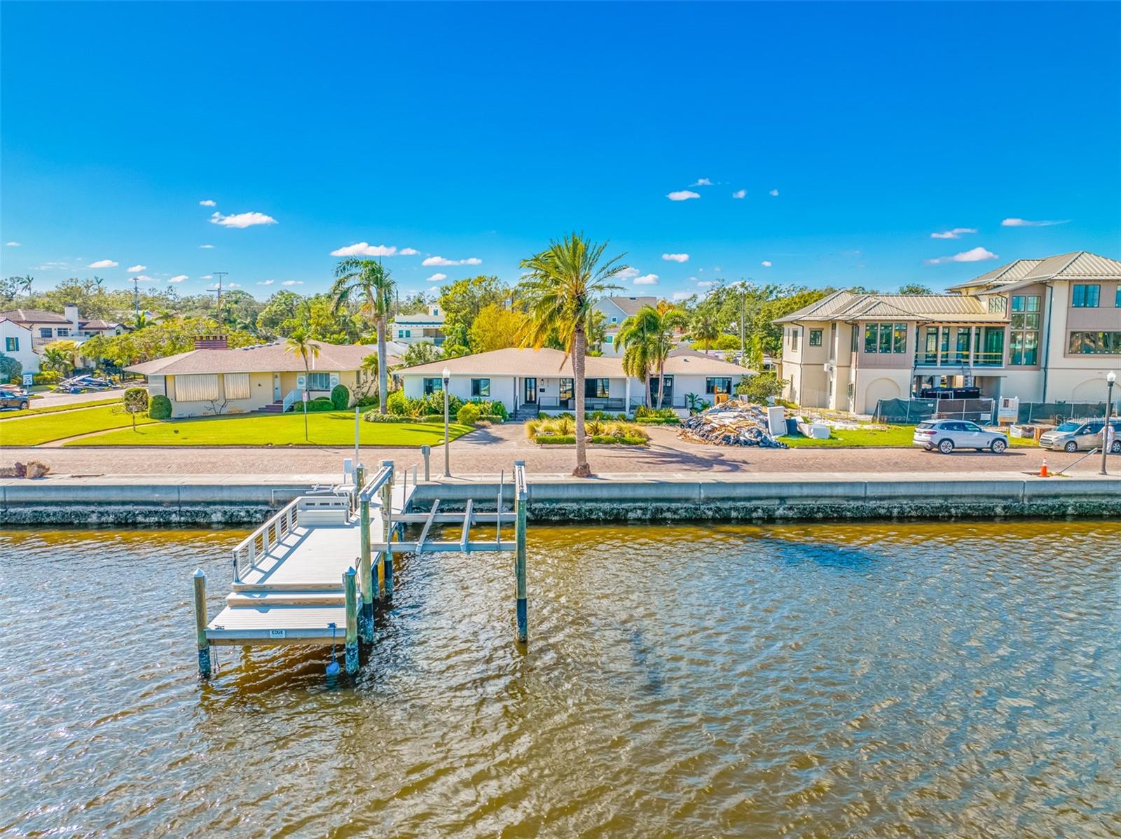 GRANADA TERRACE 2 - Residential