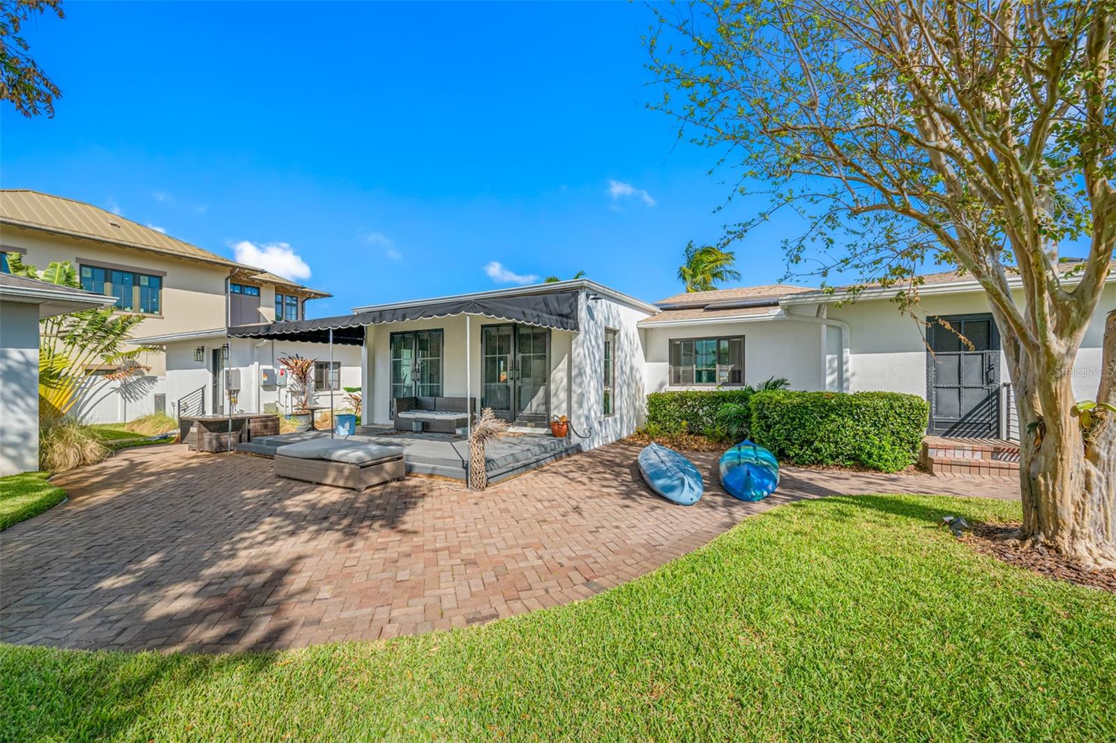 GRANADA TERRACE 2 - Residential