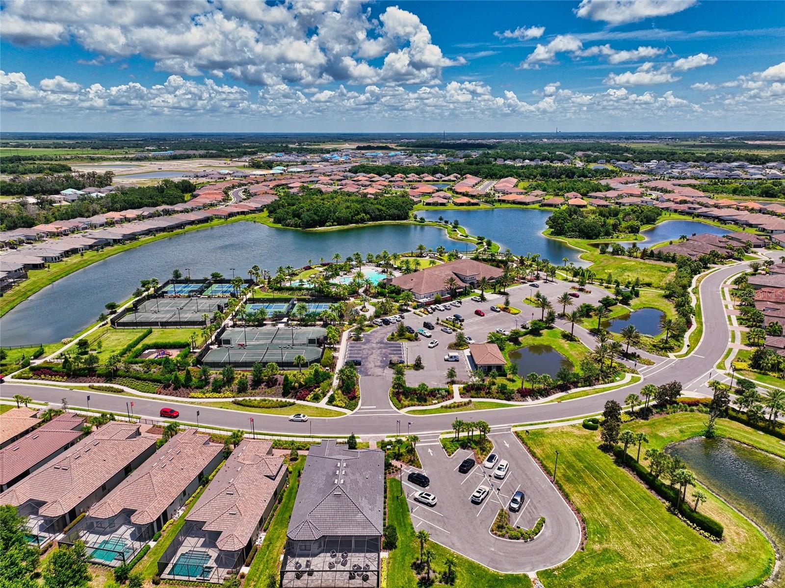 ESPLANADE NORTH AT ARTISAN LAKES SUBPH I - Residential