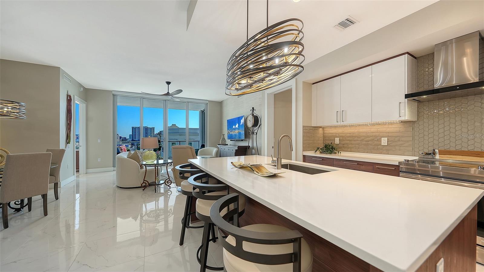 THE MARK - Residential