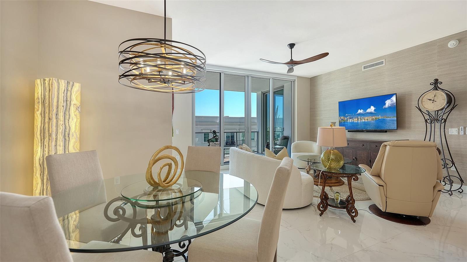 THE MARK - Residential