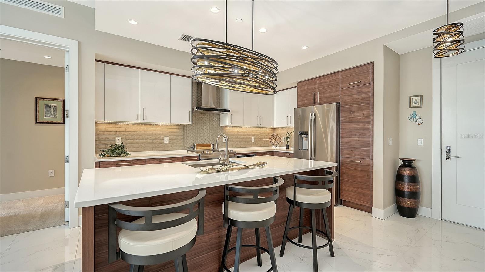 THE MARK - Residential