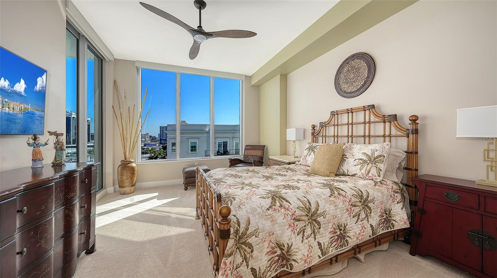 THE MARK - Residential