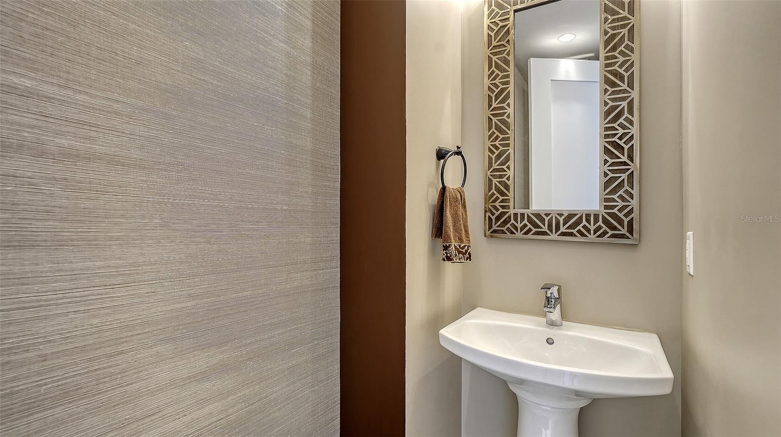 THE MARK - Residential