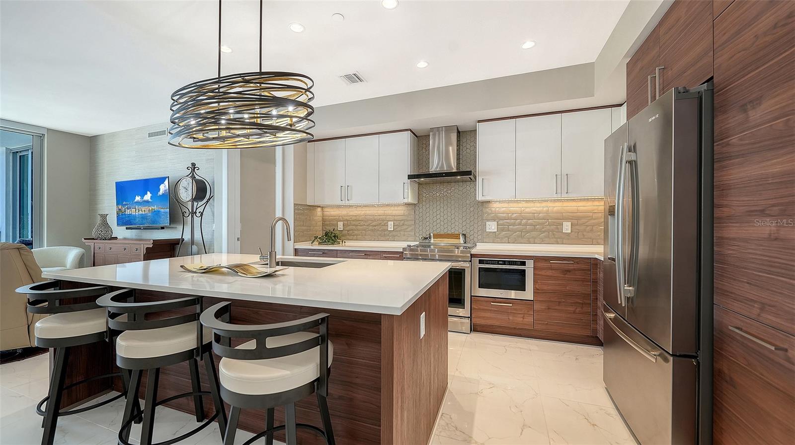 THE MARK - Residential