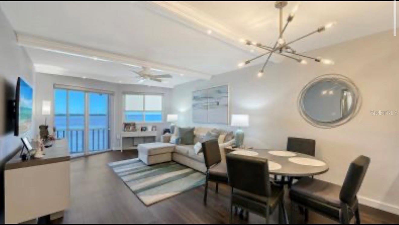 775 JOHN RINGLING BOULEVARD 24