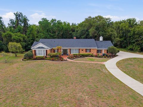 Tiny photo for 1017 Shore Acres Drive, Leesburg, FL 34748 (MLS # G5112017)