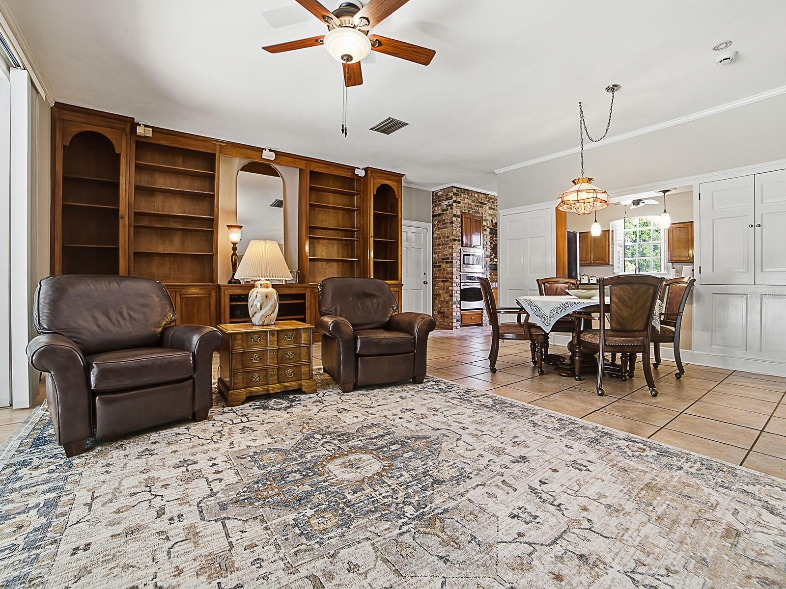 ACREAGE & UNREC - Residential