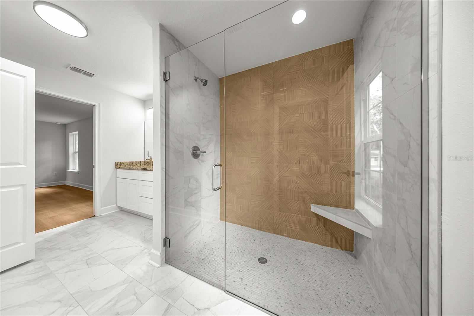 HIBISCUS PARK UN 01 - Residential