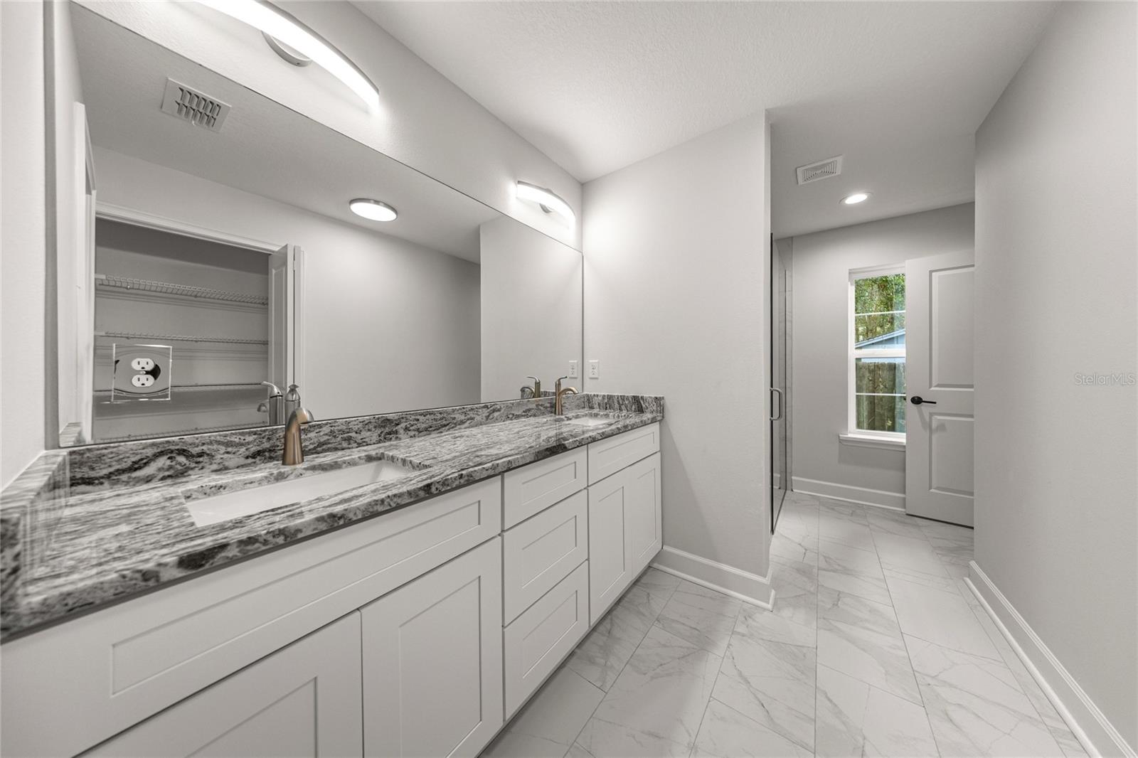 HIBISCUS PARK UN 01 - Residential