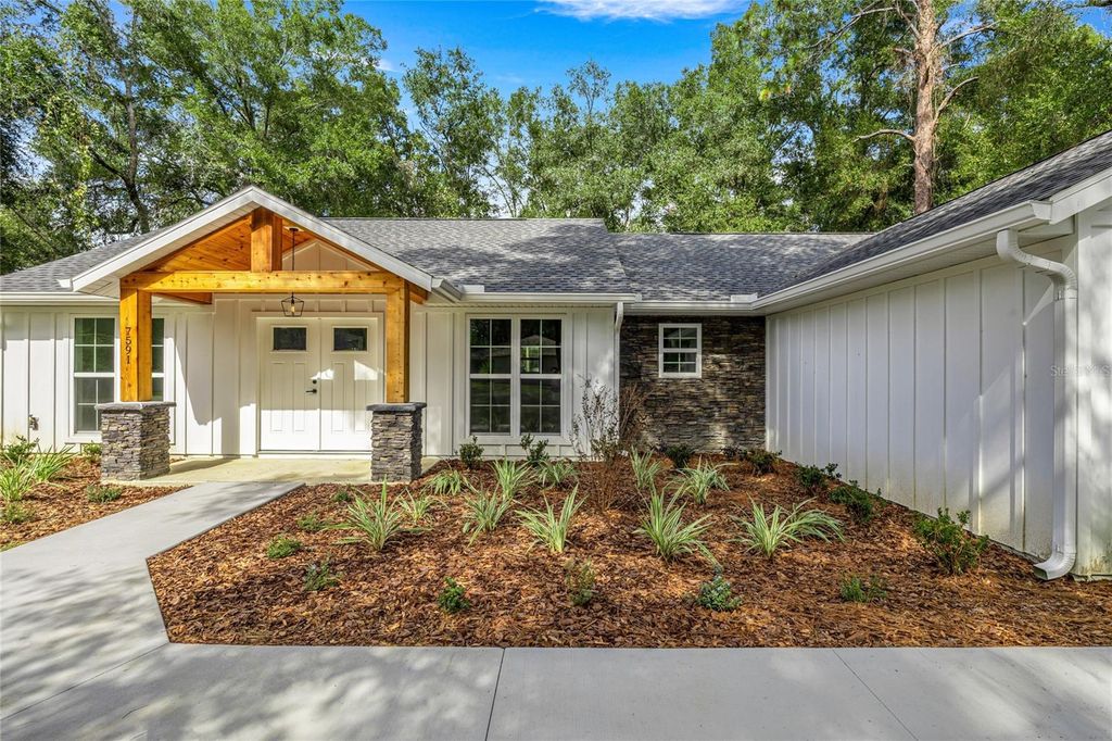 Photo of 7591 SW 78th Street, Ocala, FL 34476 (MLS # OM712647)