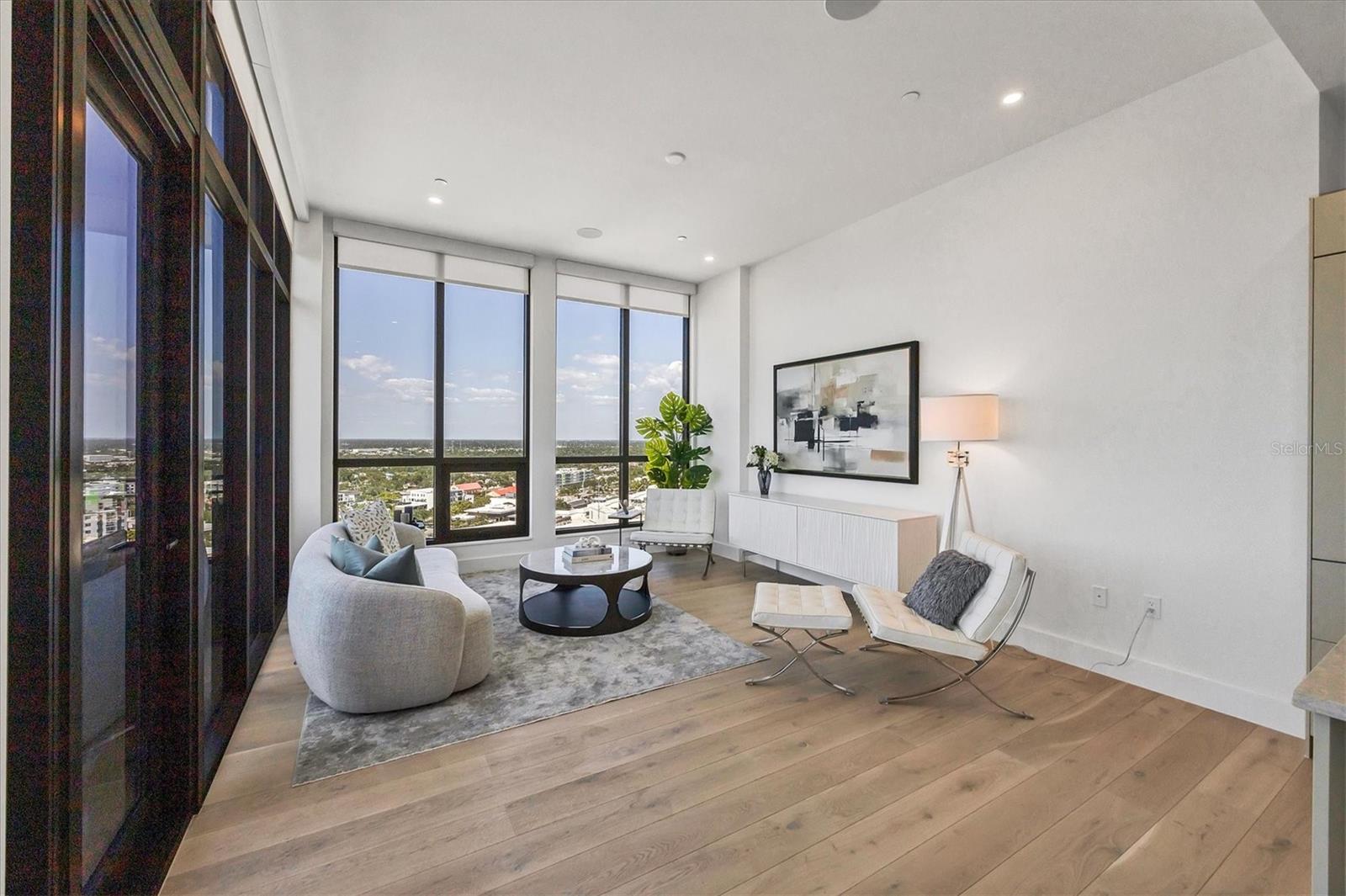 33 S PALM AVENUE 1702