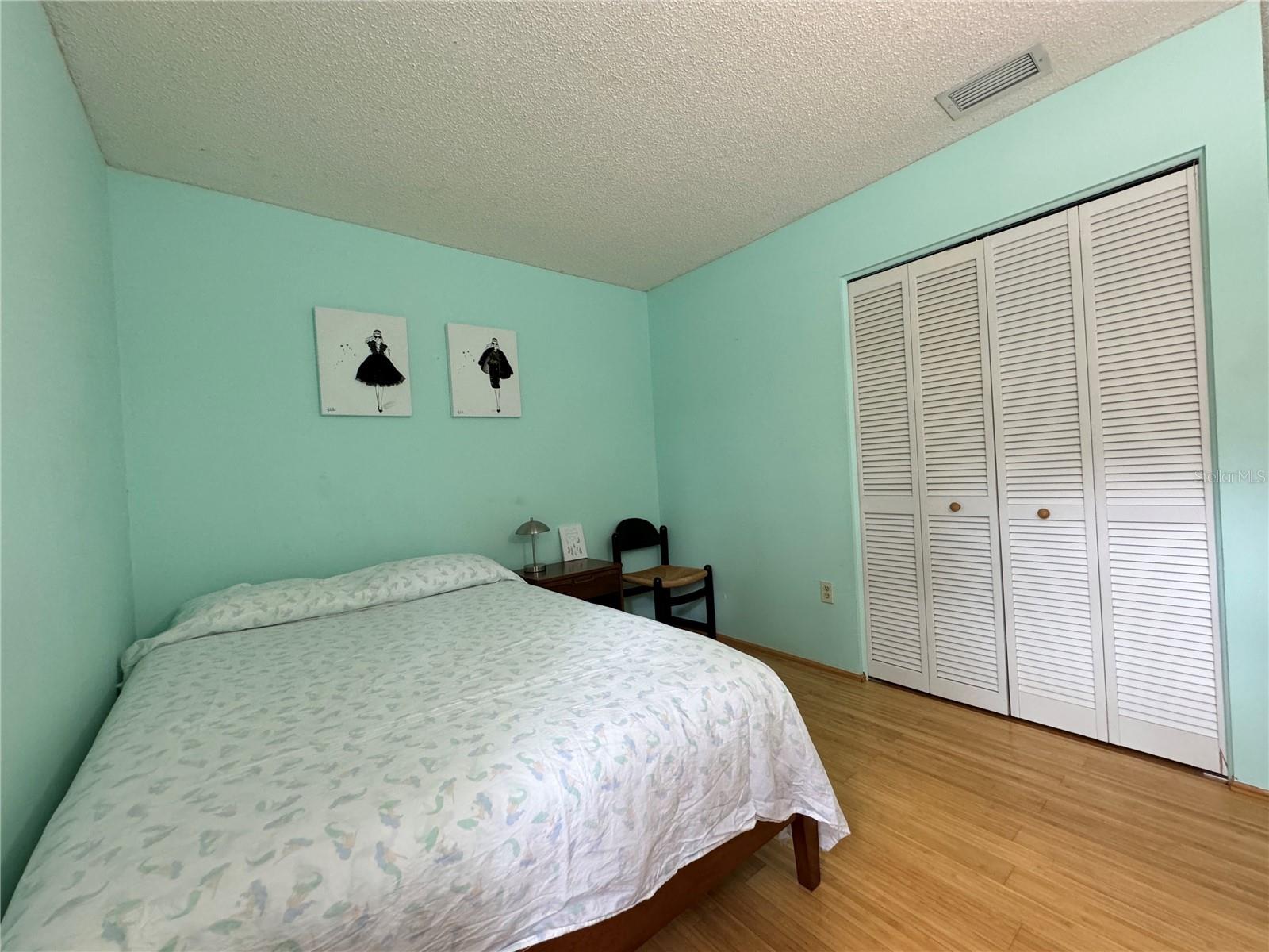 MIRROR LAKE CONDO SEC 2 - Residential