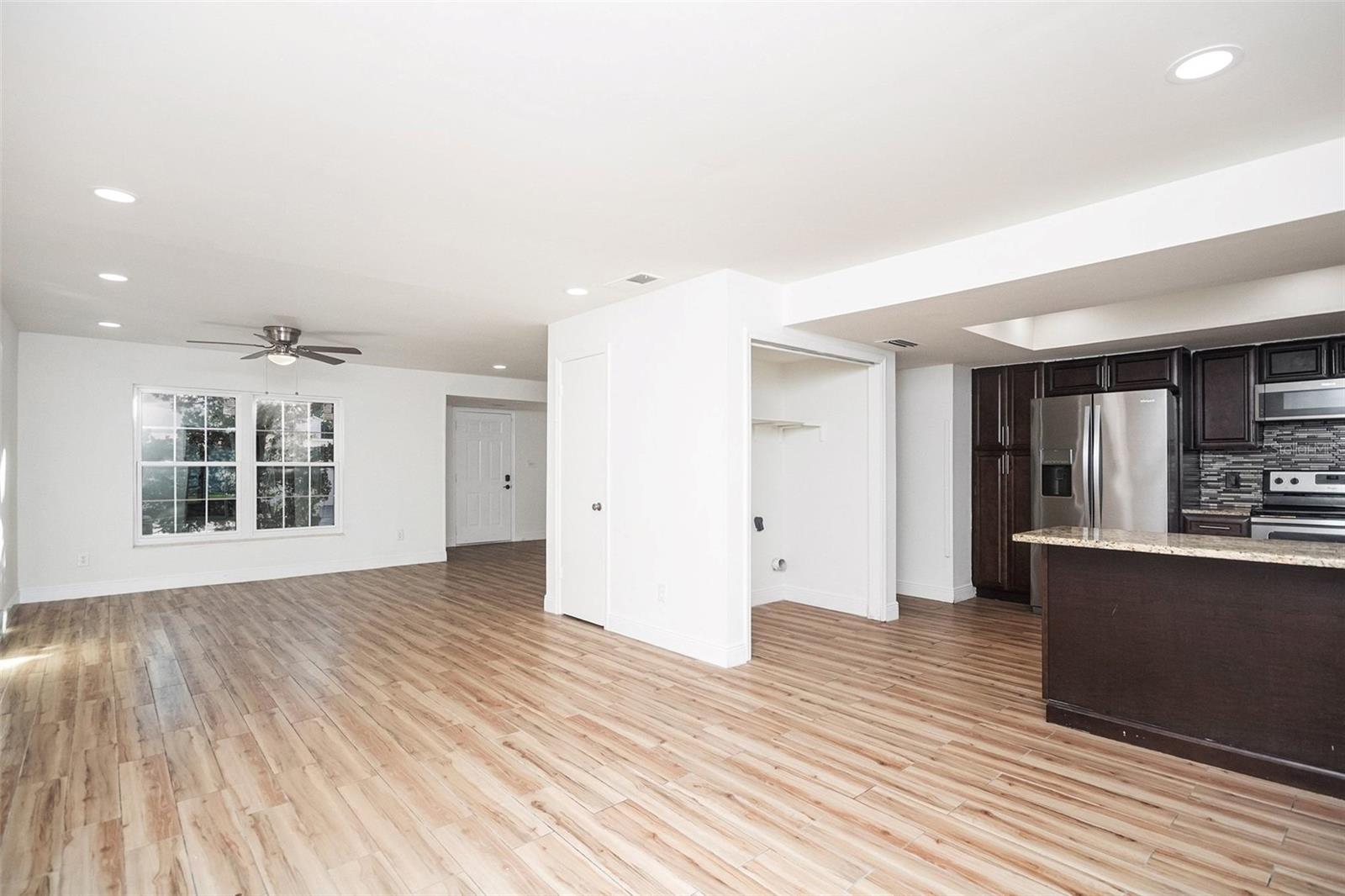 CANDLEWYCK EAST REP 01 - Residential