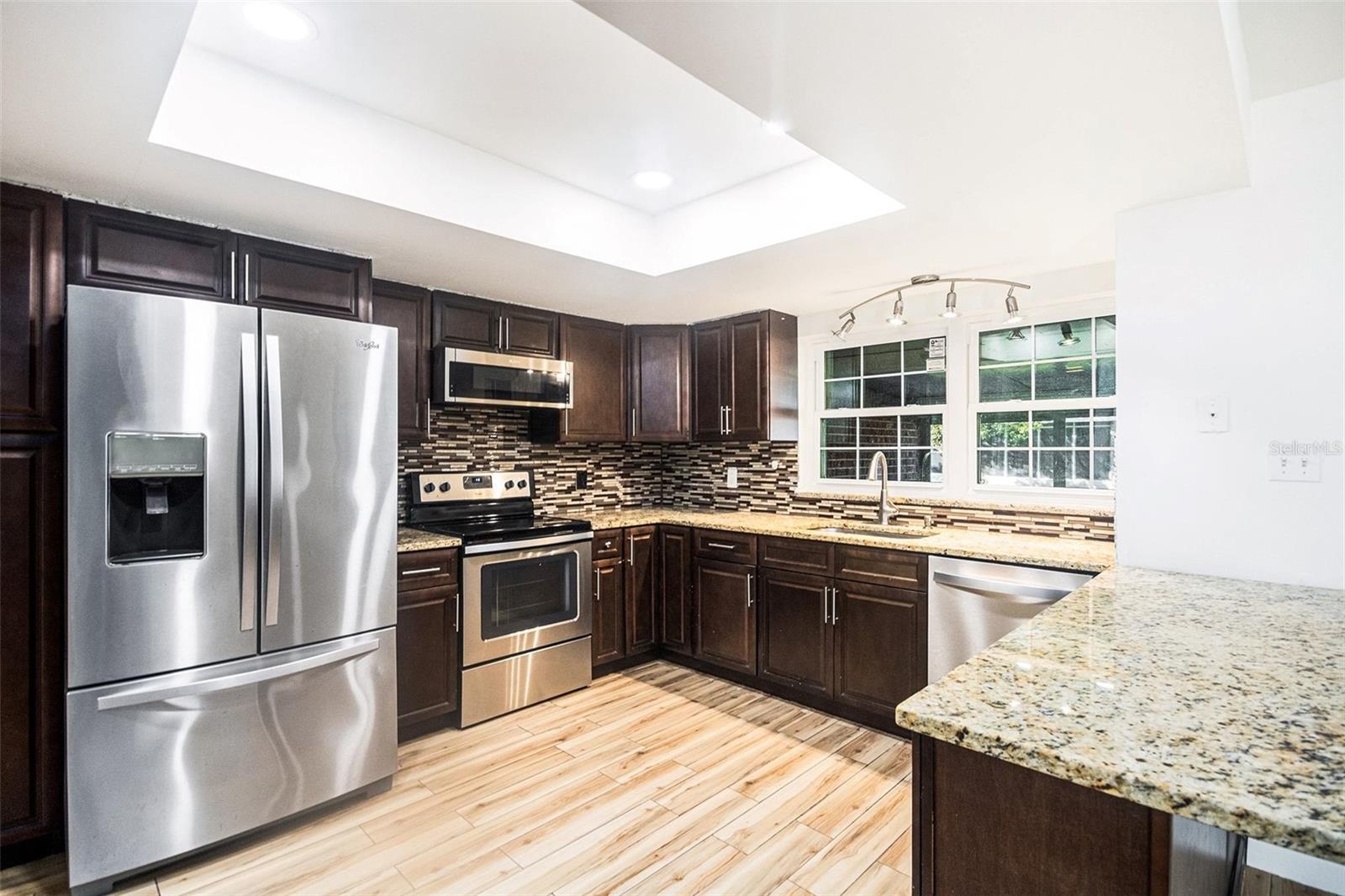 CANDLEWYCK EAST REP 01 - Residential