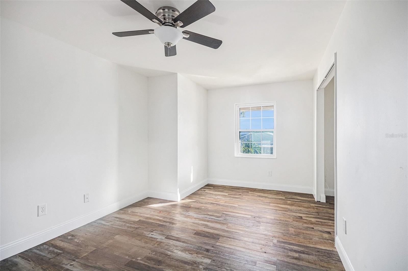 CANDLEWYCK EAST REP 01 - Residential