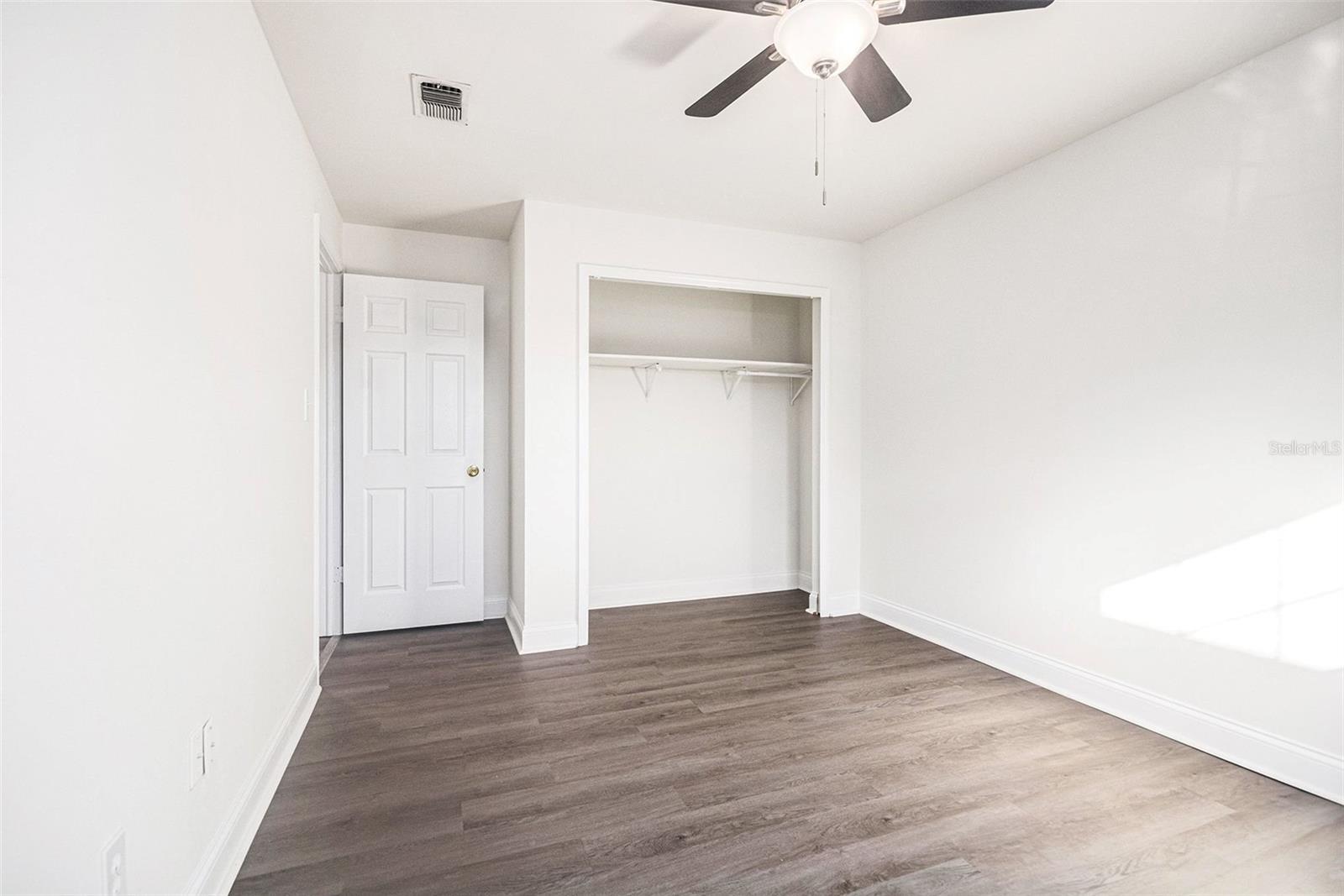 CANDLEWYCK EAST REP 01 - Residential