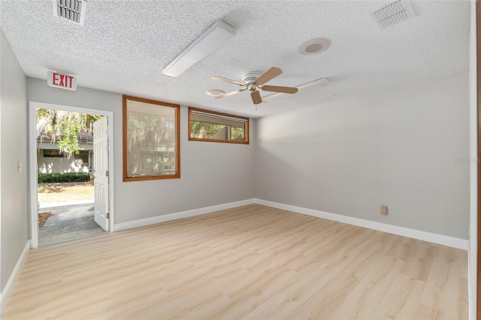 2801 SW COLLEGE ROAD 23