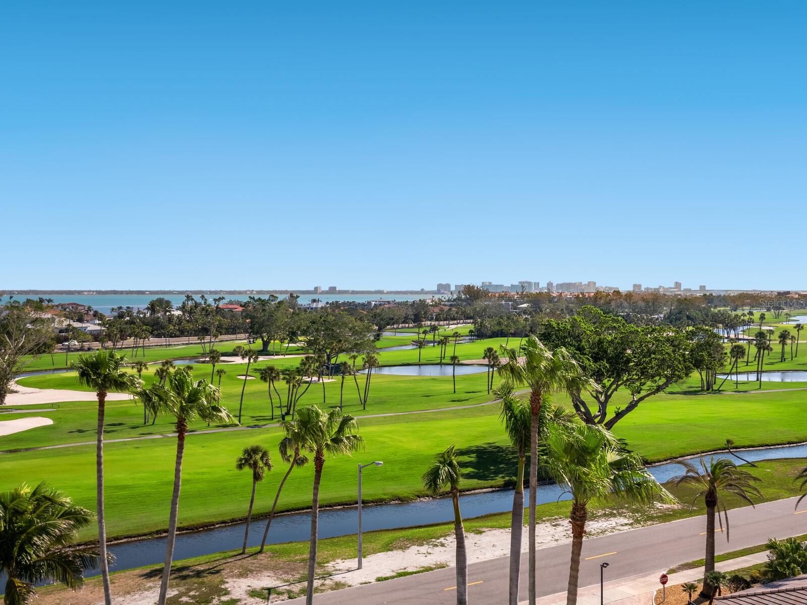 655 LONGBOAT CLUB ROAD 16B
