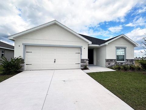 Photo of 6050 Mangrove Creek Rd, Wimauma, FL 33598 (MLS # L4950359)