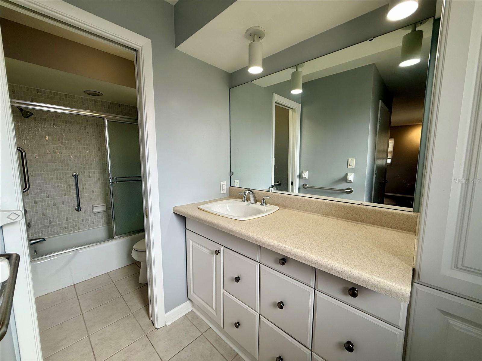 GULF GATE WOODS - Residential