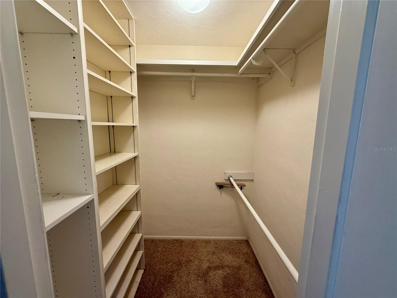 GULF GATE WOODS - Residential