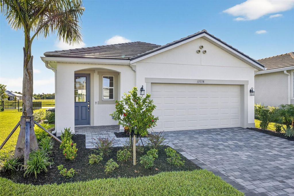 Photo of 17778 Solstice Avenue, Venice, FL 34293 (MLS # TB8327294)