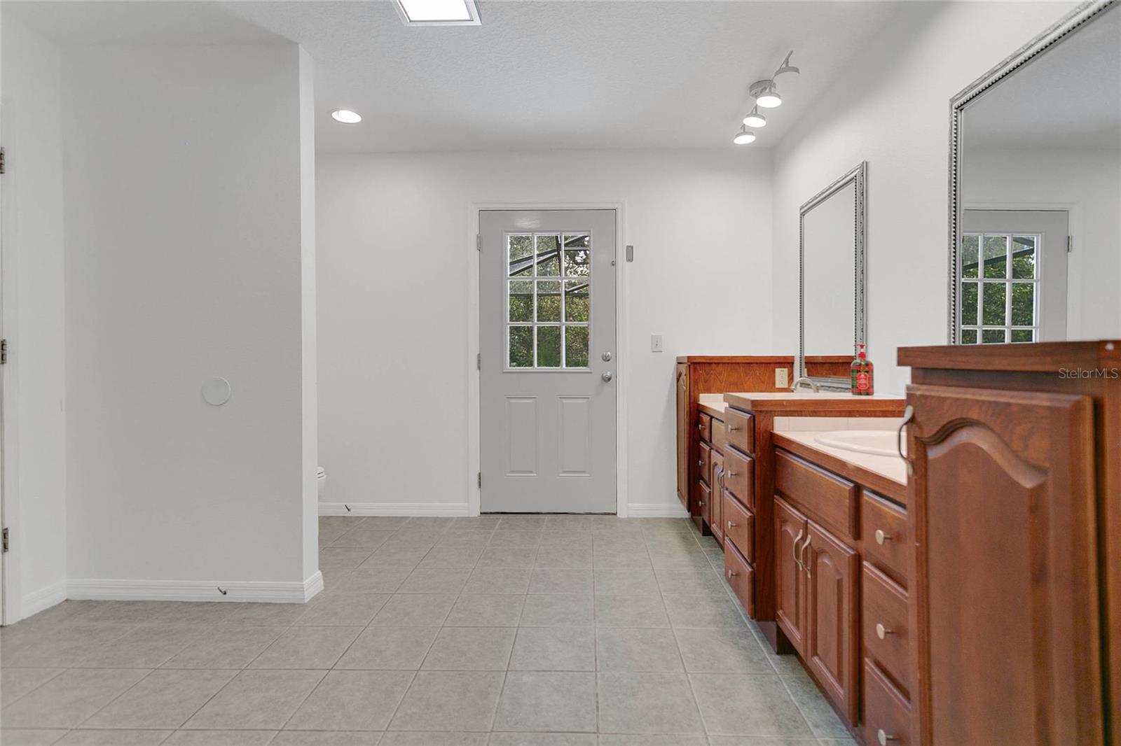 BLUE JORDAN FOREST - Residential