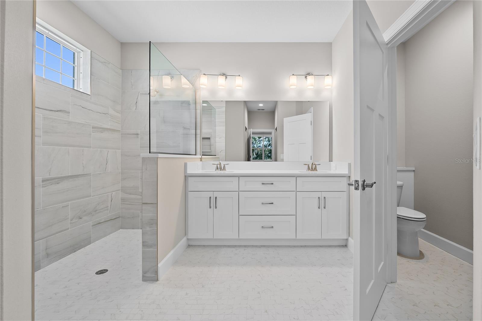 RESERVE AT FAIRWAY OAKS - Residential