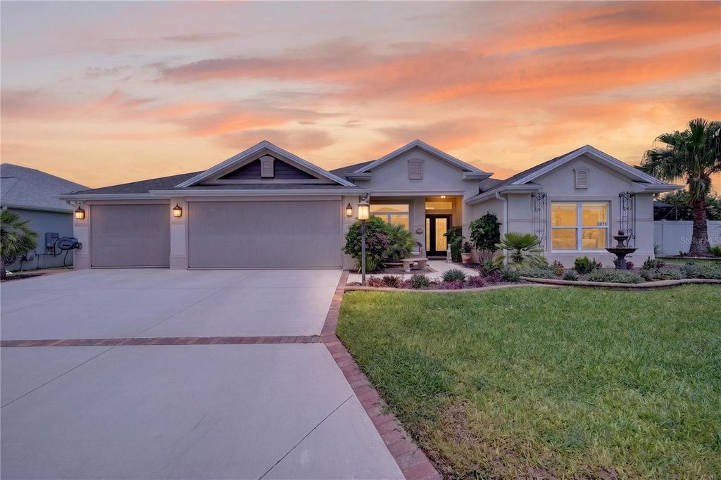 Photo of 1579 Mceldowney Place, The Villages, FL 32163 (MLS # G5115475)