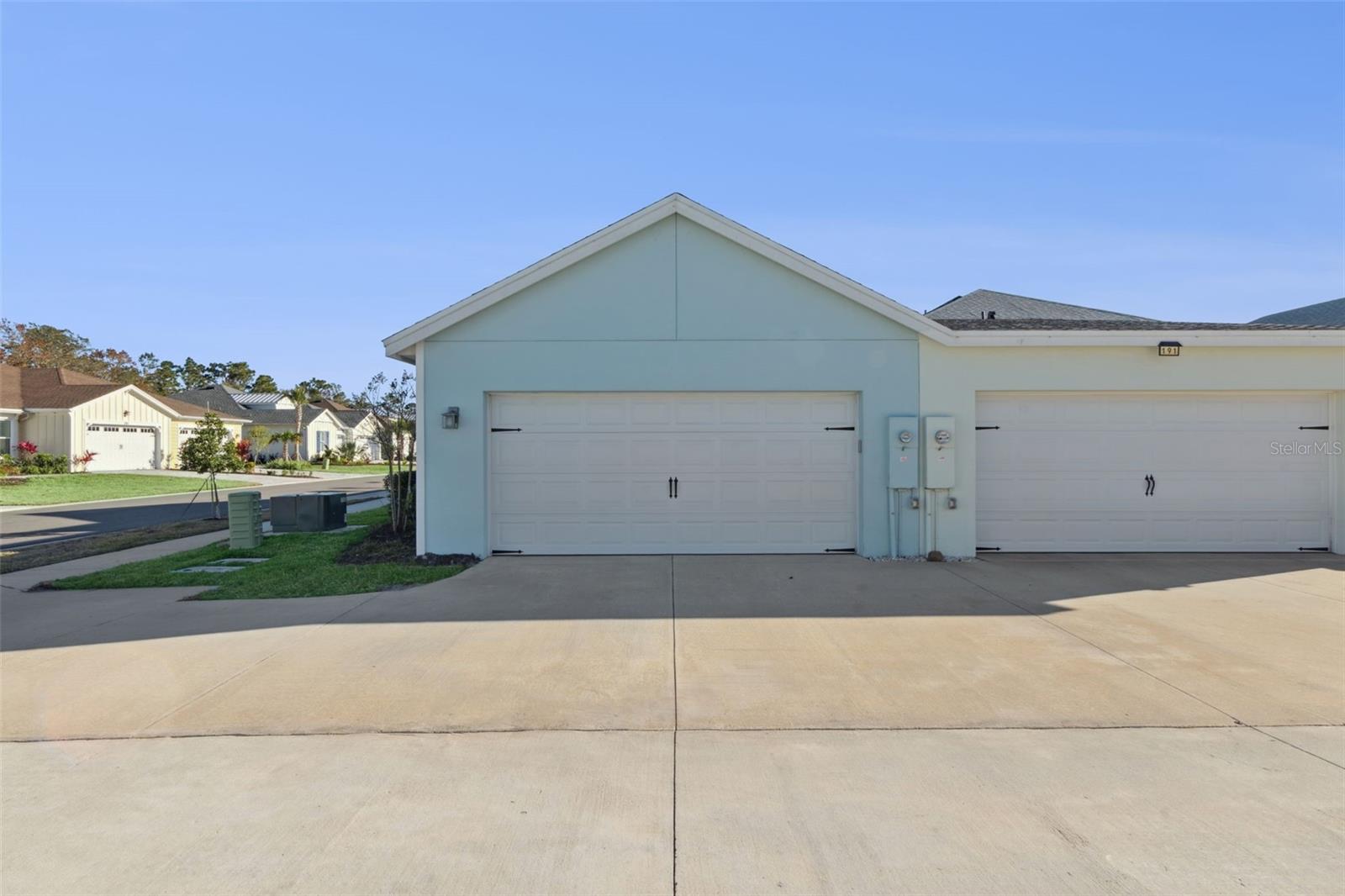 LATITUDE/DAYTONA BEACH CLOAR - Residential