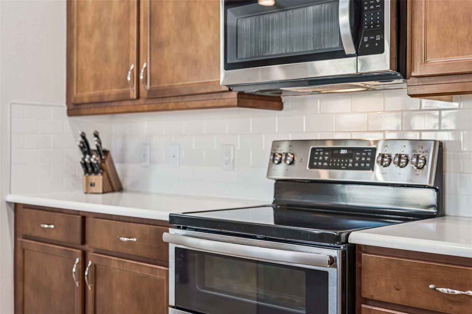 LATITUDE/DAYTONA BEACH CLOAR - Residential