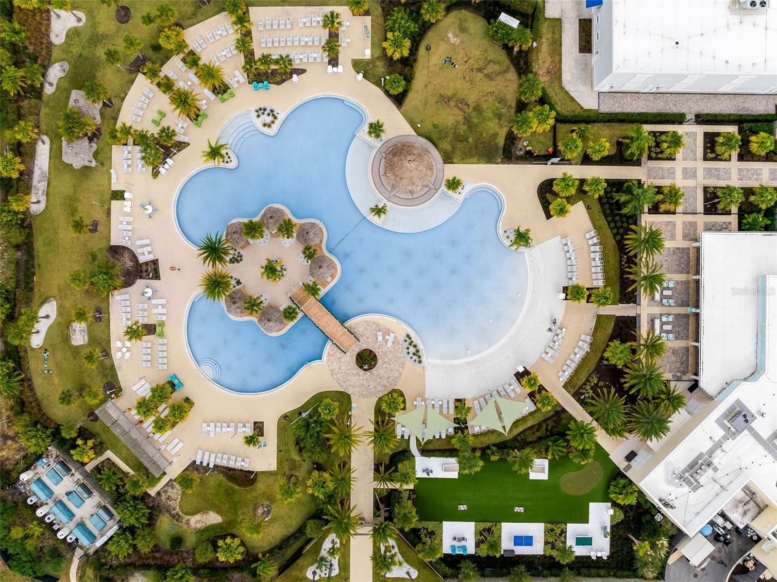 LATITUDE/DAYTONA BEACH CLOAR - Residential