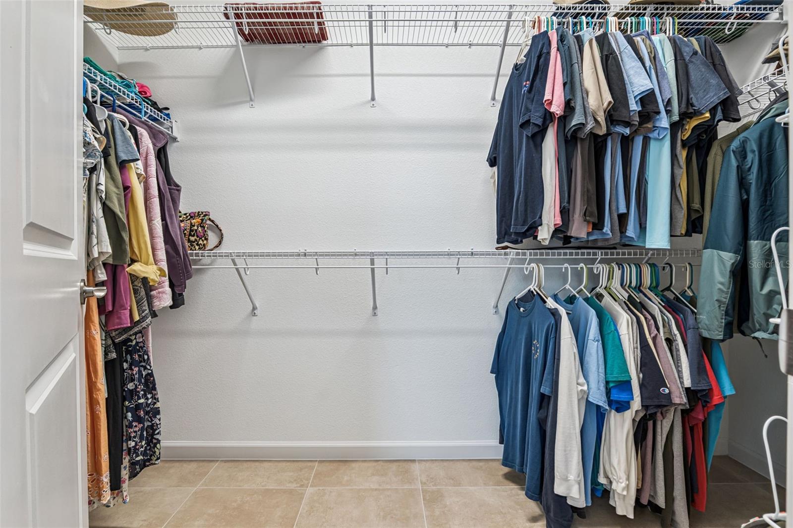 LATITUDE/DAYTONA BEACH CLOAR - Residential