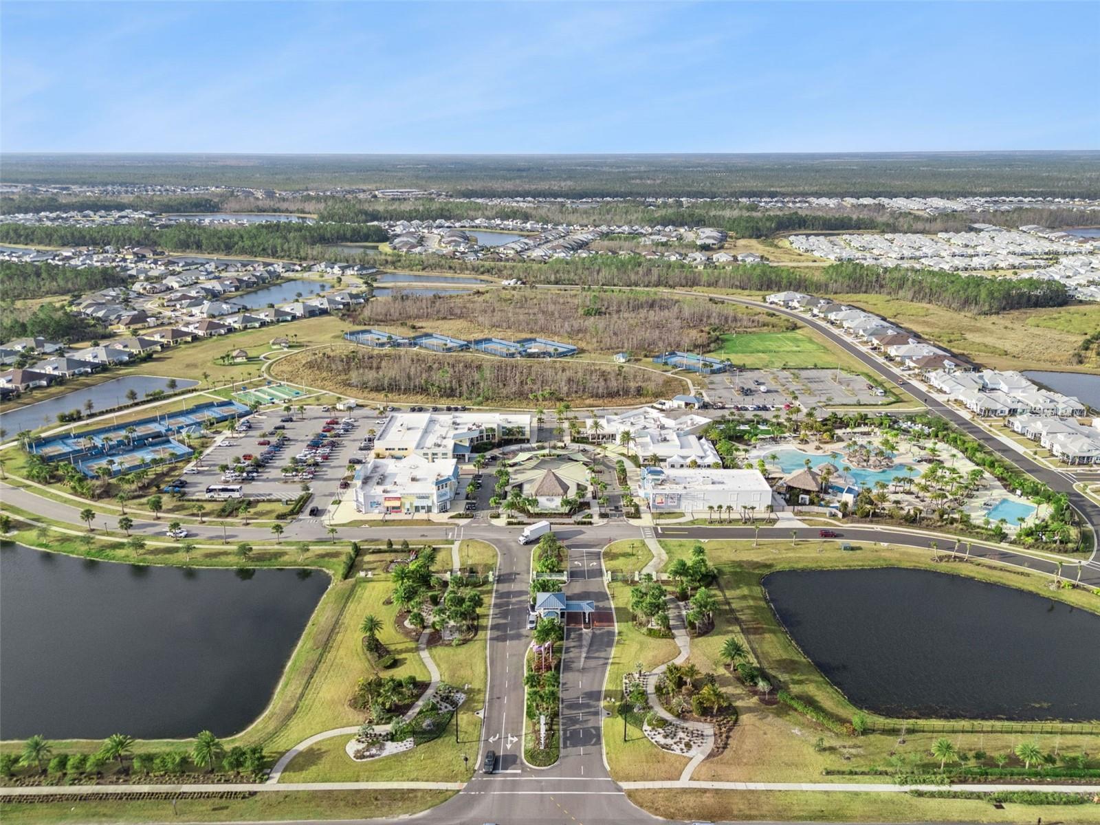 LATITUDE/DAYTONA BEACH CLOAR - Residential