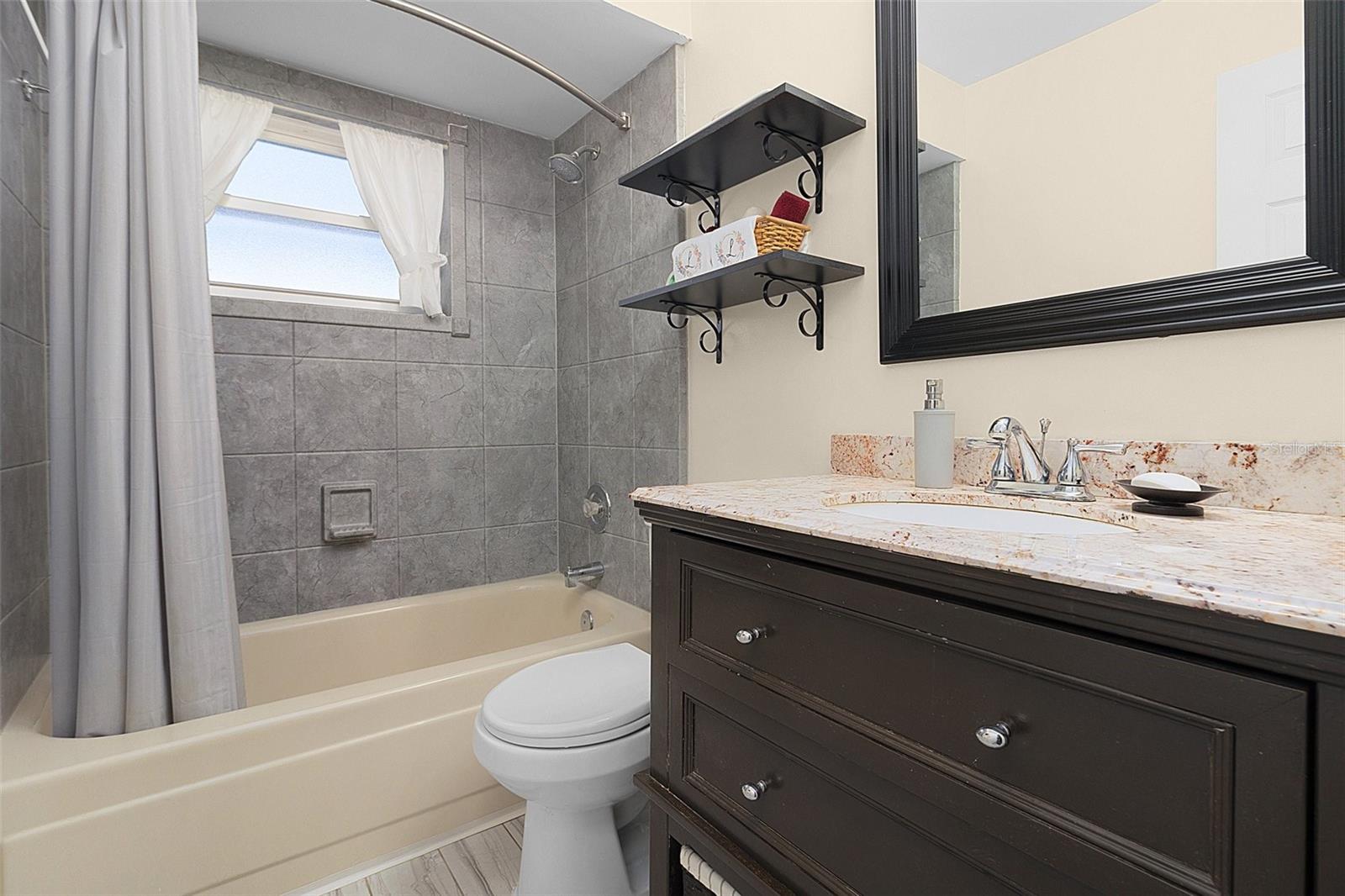 BUENAVENTURA LAKES UN #9 4TH ADD - Residential