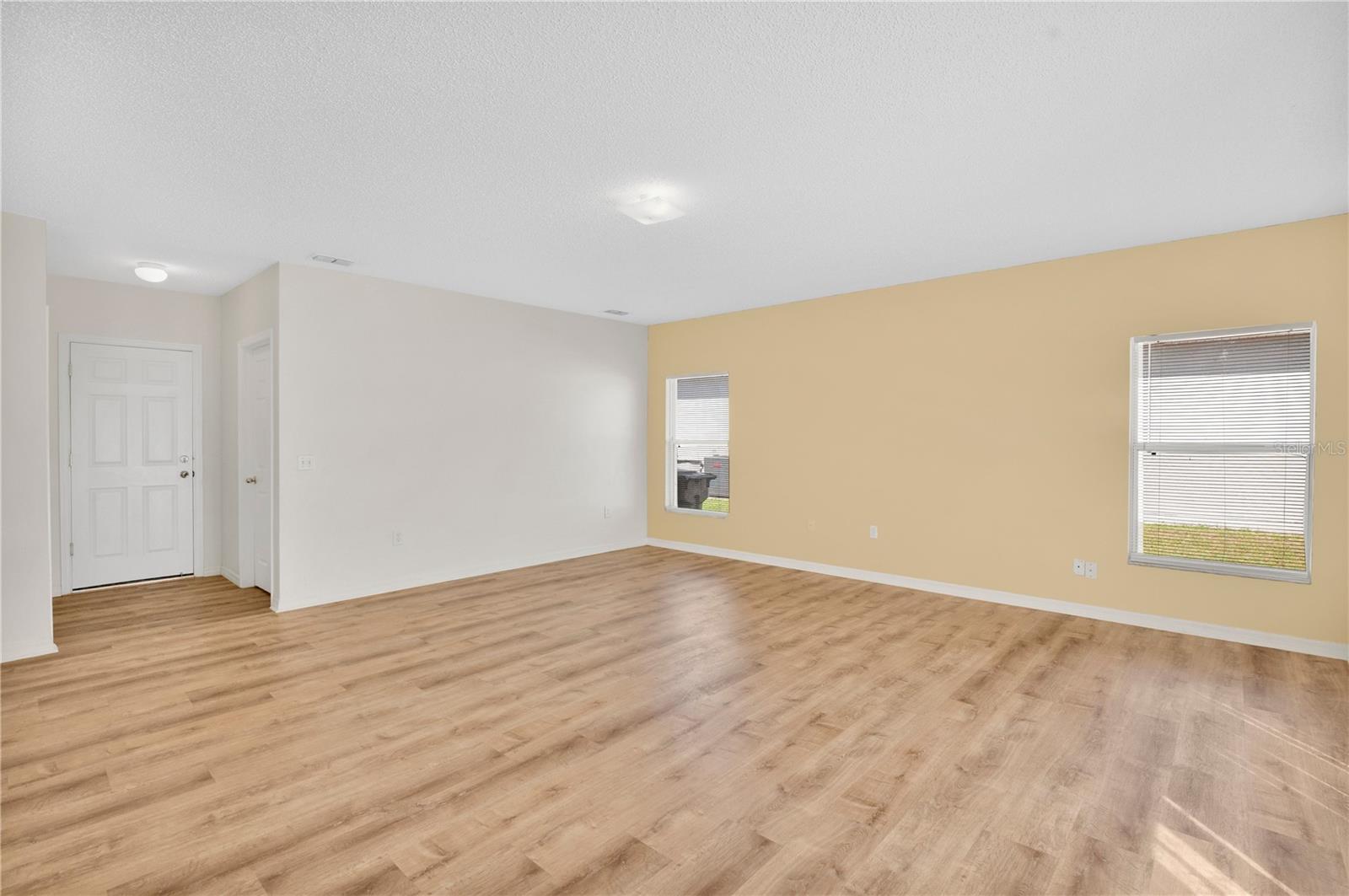 MAPLE CHASE AT CYPRESS WOODS - Residential