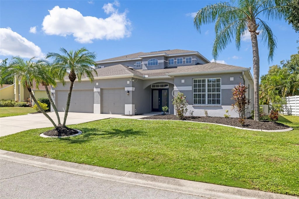 Photo of 124 41st Circle E, Bradenton, FL 34208 (MLS # A4710597)