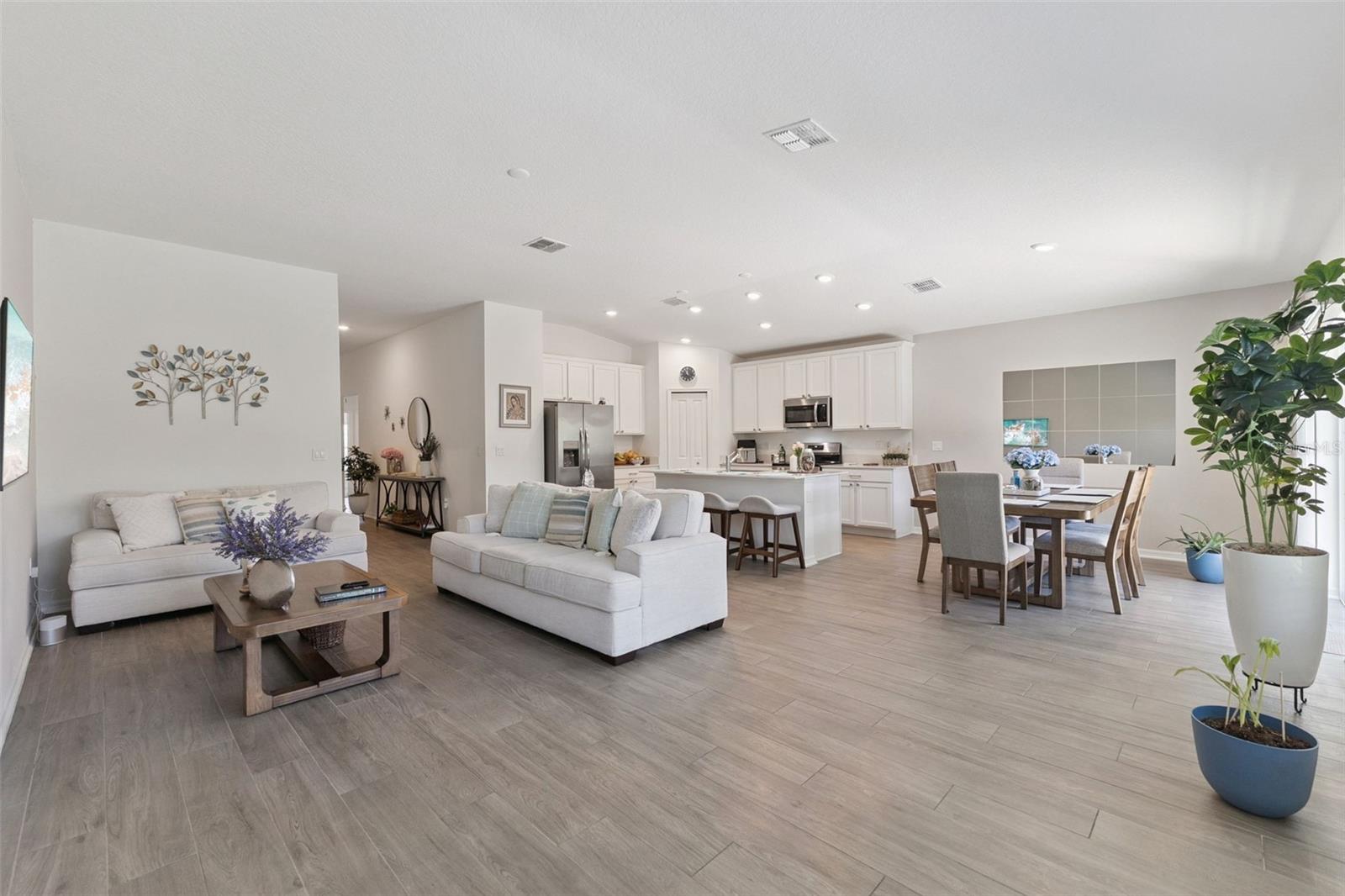 EDGEWATER PRESERVE PH 1 - Residential