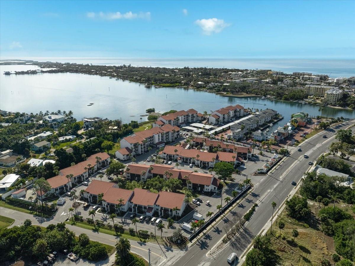 CASTEL DEL MARE - Residential