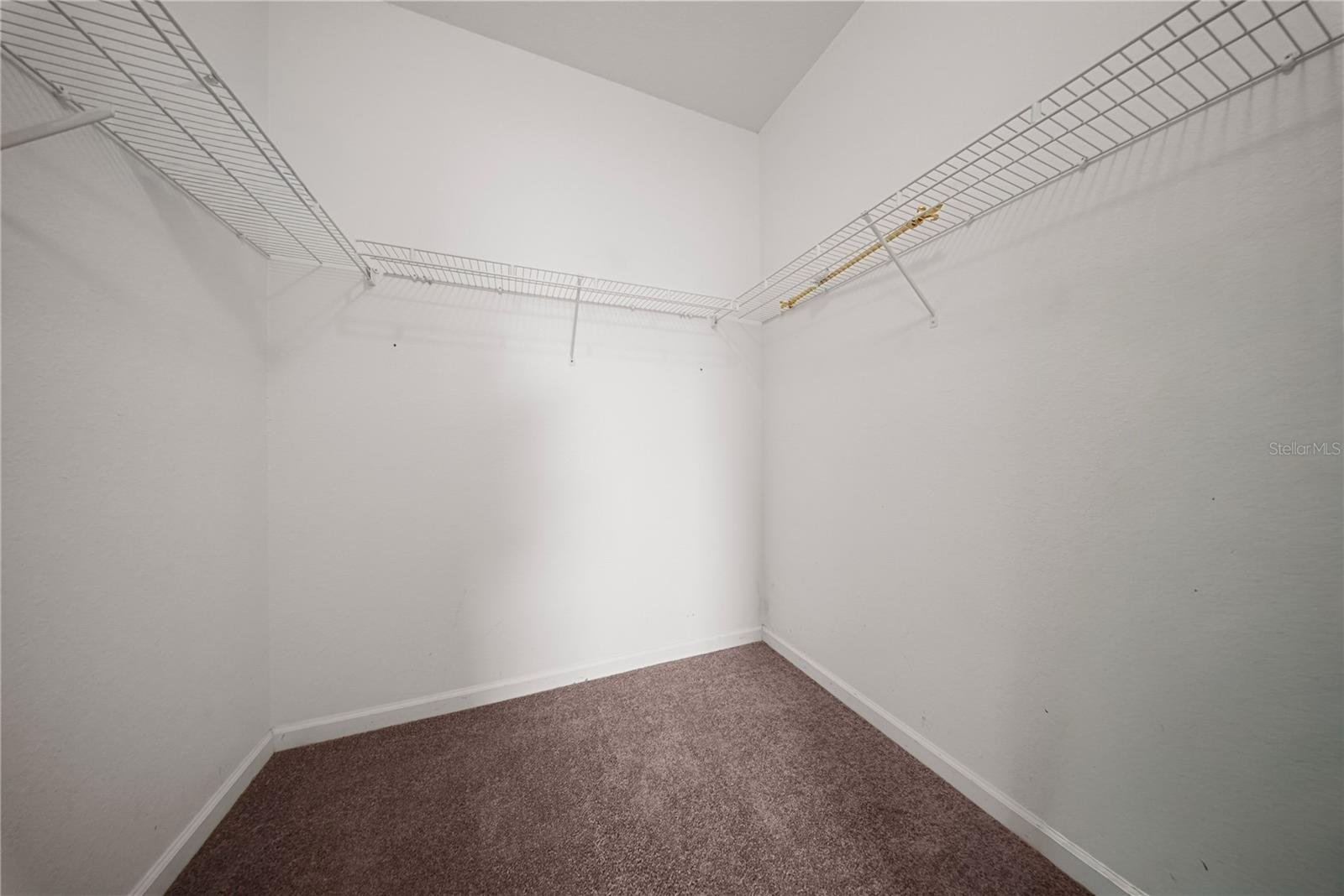 WYNDHAM PALMS CONDO PH 3 - Residential