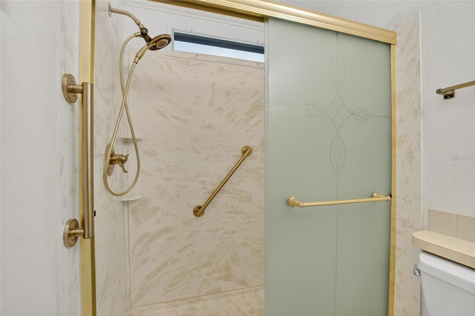 MOUNT OLIVE SHORES - Residential