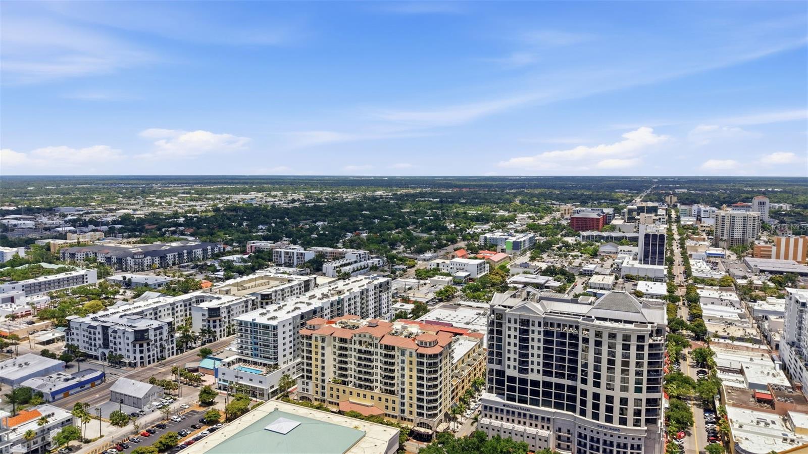 ONE HUNDRED CENTRAL - Residential