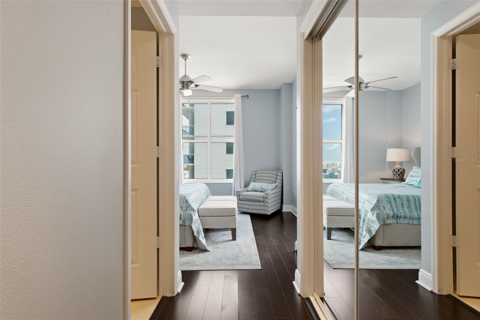 ONE HUNDRED CENTRAL - Residential