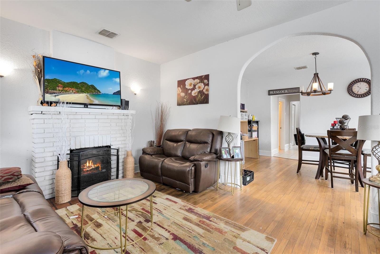 COLONIAL PARK SUB - Residential