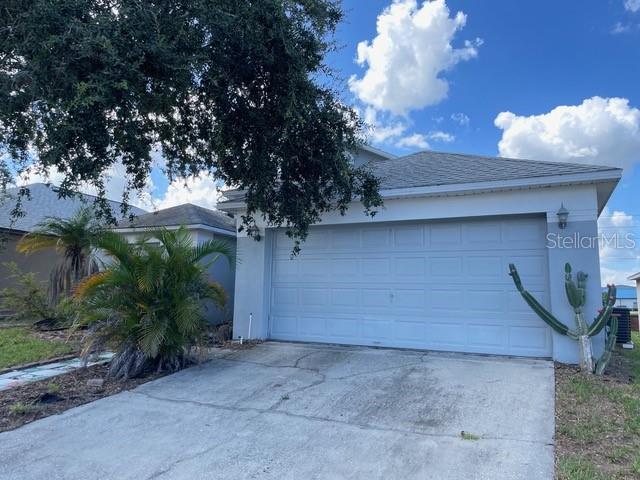 Great opportunity to own in the desirable Dunson Hills community! This 3-bedroom, 2-bath home with a bonus flex room (potential 4th bedroom) is being sold AS-IS — perfect for buyers looking to update and make it their own. With over 1,600 sq ft of living space, this home offers a spacious open layout, vaulted ceilings, and a split floor plan. The large screened-in back porch (21?×?15) and additional covered patio area are ideal for entertaining or relaxing. The primary suite features a walk-in closet, soaking tub, and separate shower. Roof replaced in 2018. Located just minutes from I-4, Hwy 27, shopping, and area attractions like Disney. Seller is motivated — bring your offers! Whether you're a first-time homebuyer, investor, or looking for your next home project, this is a great opportunity in a prime location.
