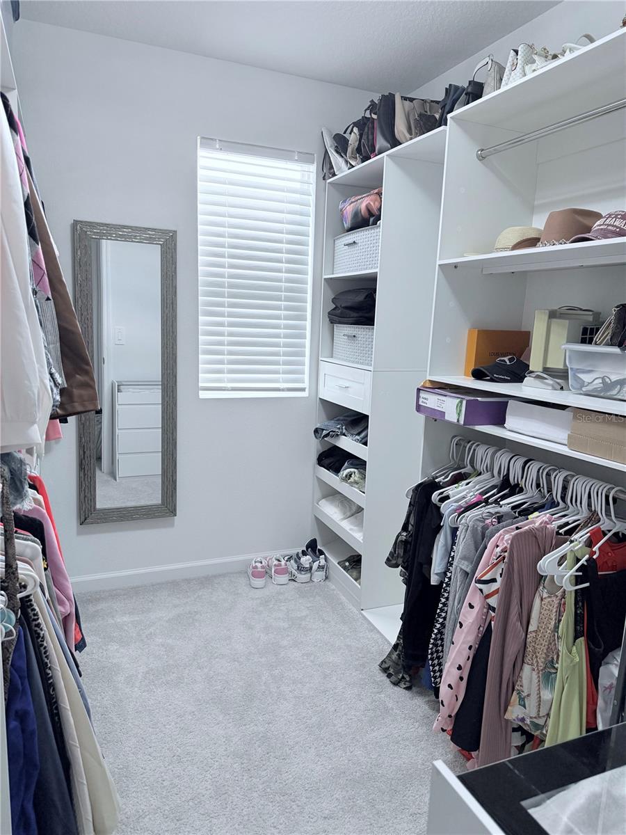 HUNT CLUB/LK WALES PH 1 - Residential