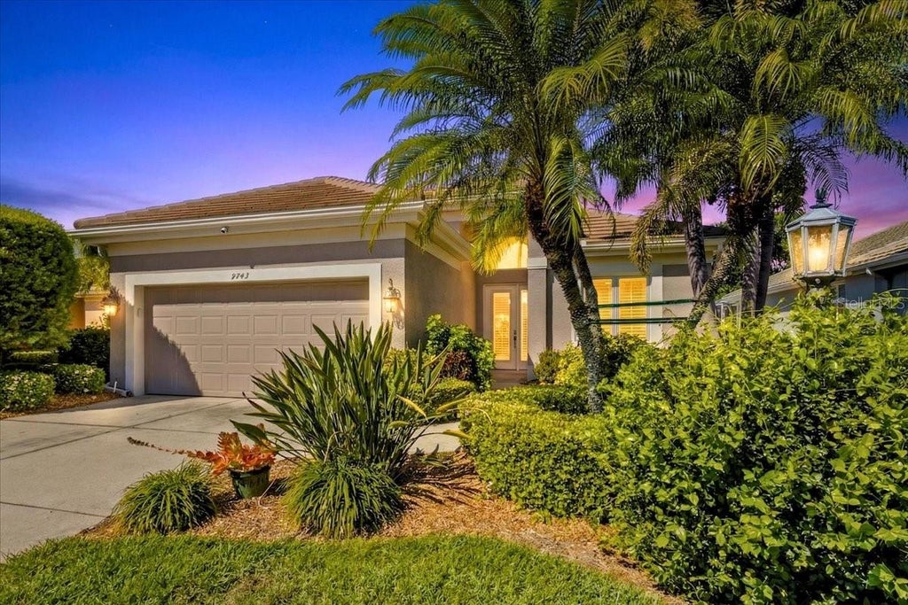 Photo of 9743 53rd Drive E, Bradenton, FL 34211 (MLS # A4707942)