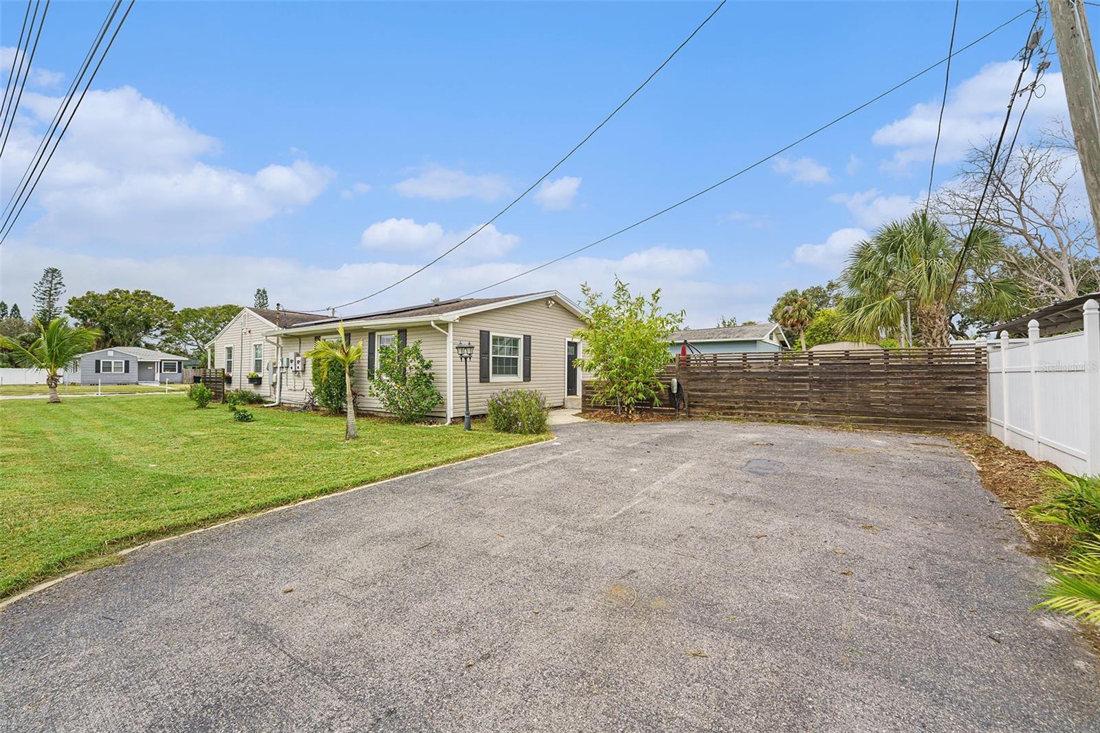 EDGEMOOR ESTATES - Residential