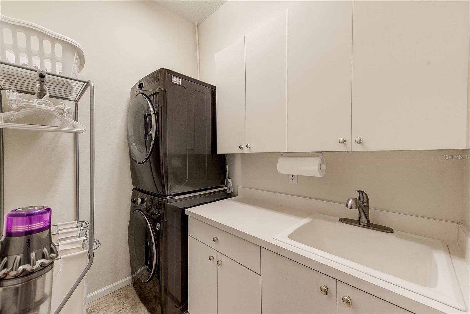 BAYOU CLUB ESTATES TR 5 PH 4 - Residential